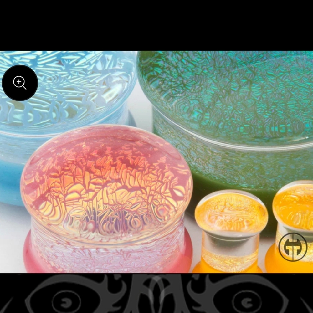 Desperately in search of Blush Gorilla Glass plugs in 7/8"